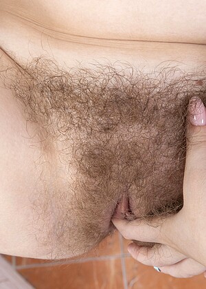 wearehairy Abby pics