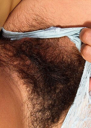 wearehairy Gigi pics