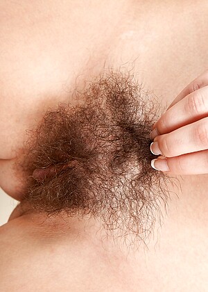 wearehairy Iveta Z pics