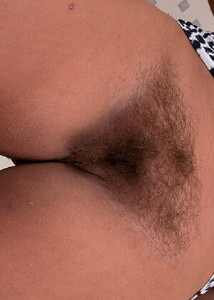 wearehairy Lariona pics