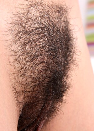 wearehairy Laura pics