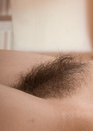 wearehairy Lisa Carry pics