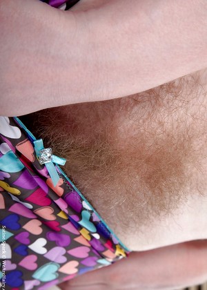 wearehairy Satine Spark pics