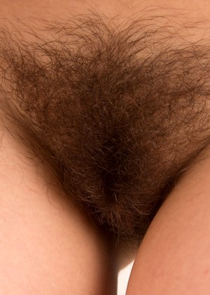 wearehairy Vanessa V pics