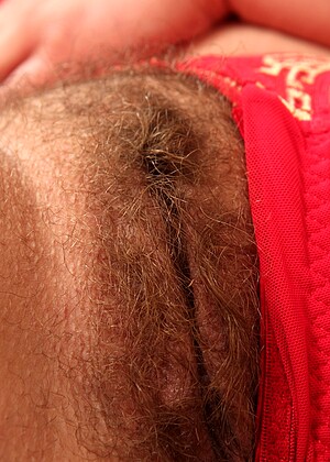 wearehairy Silvy Vee pics