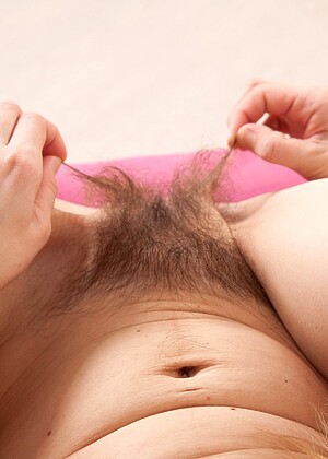 wearehairy Stella pics