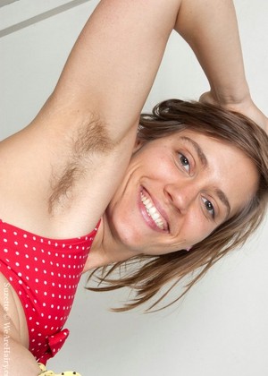 wearehairy Suzette pics