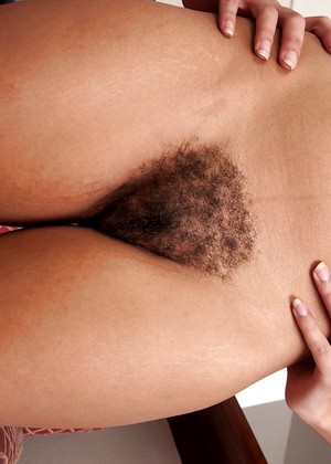 wearehairy Tess Morgan pics