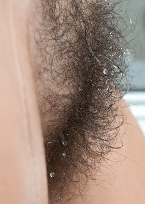 Wearehairy Model jpg 4