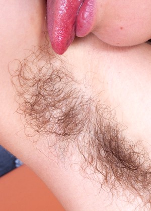 Wearehairy Model pics