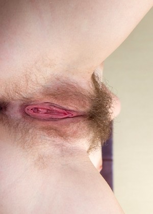 Wearehairy Model pics