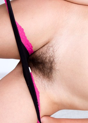 Wearehairy Model jpg 10