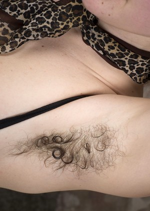 Wearehairy Model pics