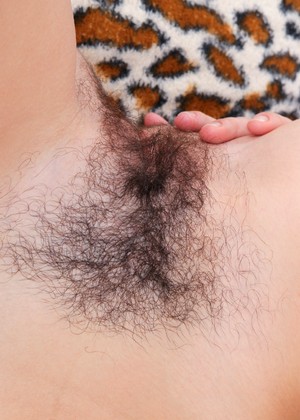 Wearehairy Model pics