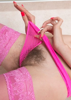 Wearehairy Model jpg 6