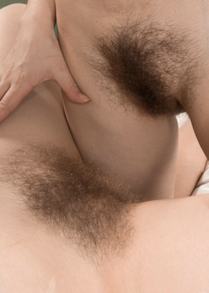 wearehairy Yana Cey pics