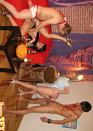 Youngsexparties Model jpg 8