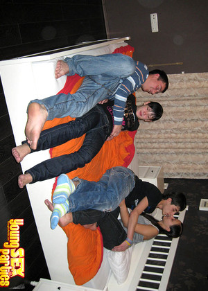 youngsexparties Youngsexparties Model pics