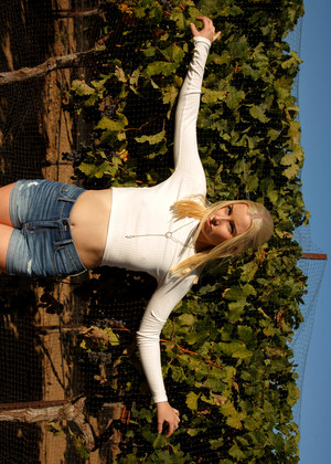 zishy Zishy Model pics