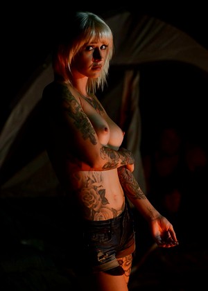 Kleio Valentien jpg 7